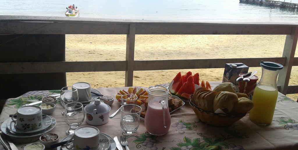 Nena'S Suites Praia de Araçatiba Esterno foto
