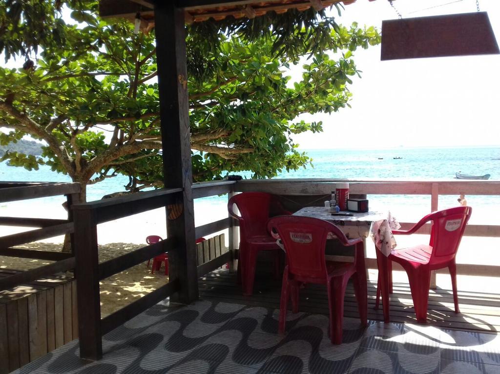 Nena'S Suites Praia de Araçatiba Esterno foto