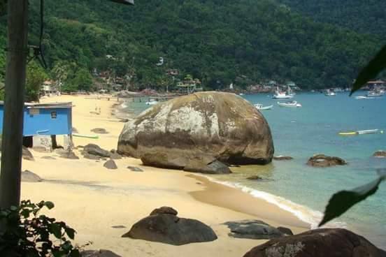 Nena'S Suites Praia de Araçatiba Esterno foto