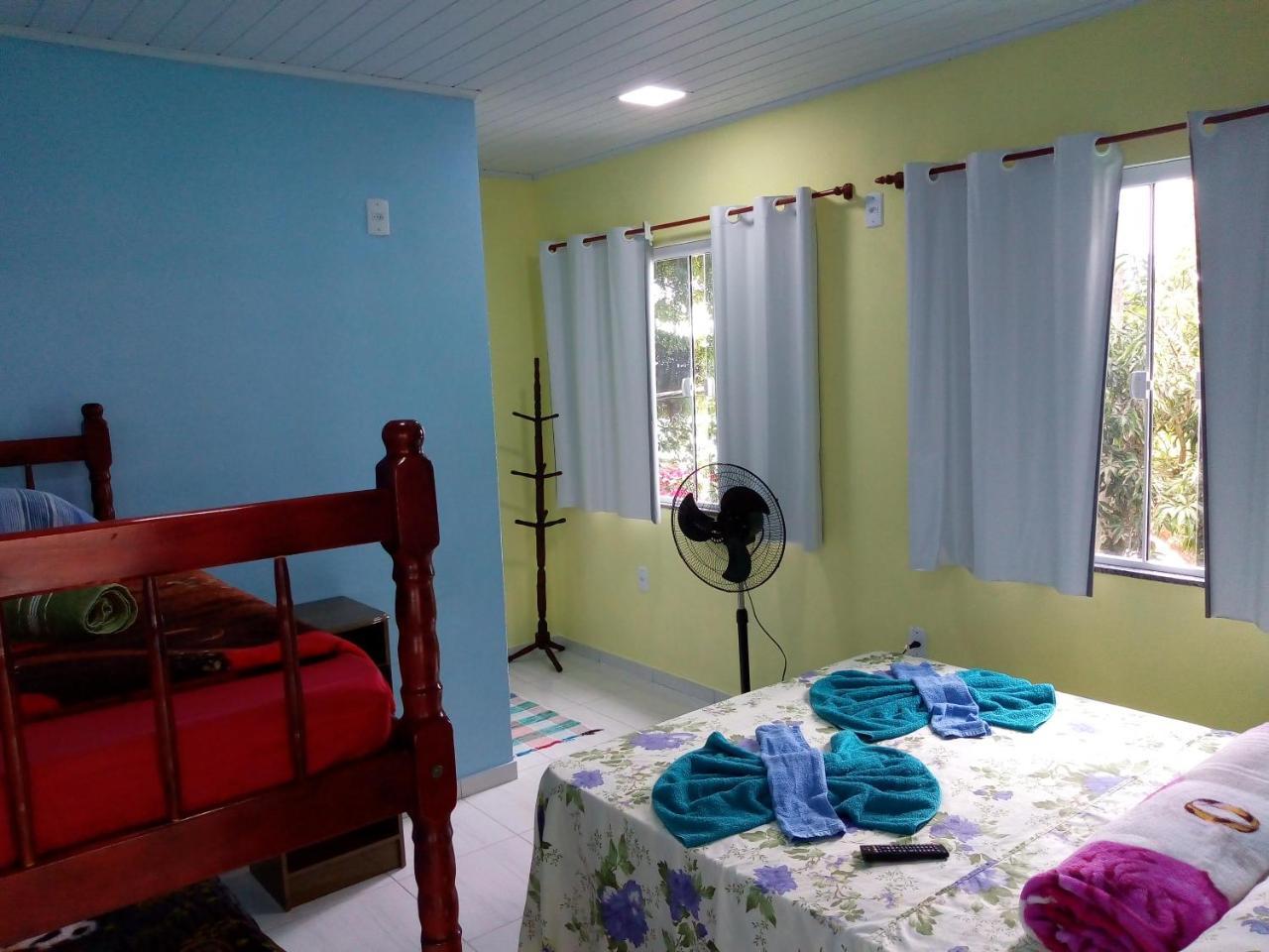 Nena'S Suites Praia de Araçatiba Esterno foto